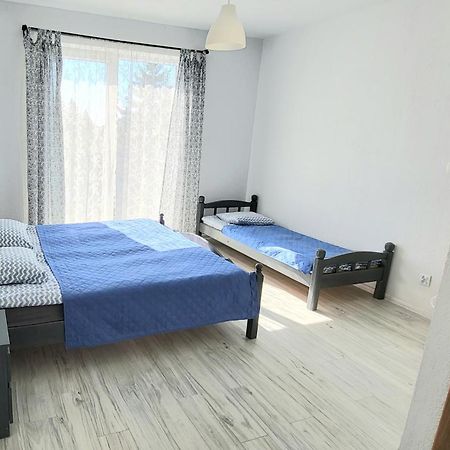 Emada- Pokoje Goscinne I Studia Ostrowo  Zimmer foto