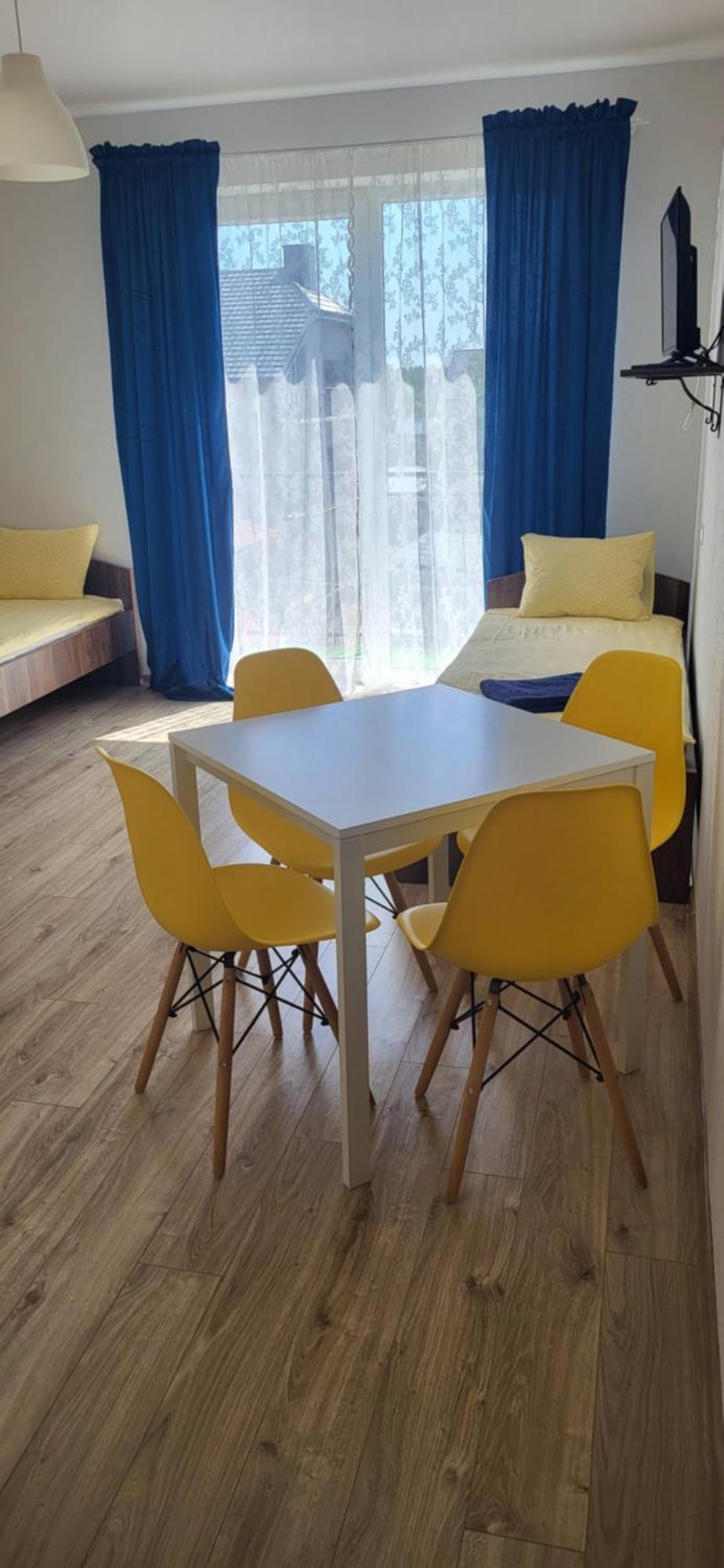 Emada- Pokoje Goscinne I Studia Ostrowo  Zimmer foto